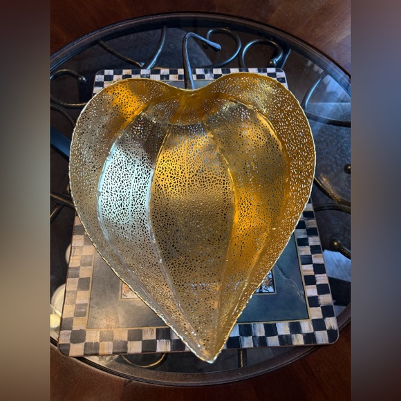 Michael Aram Gooseberry Gold Pierced Leaf Bowl Modern Sculptural Centerpiece
